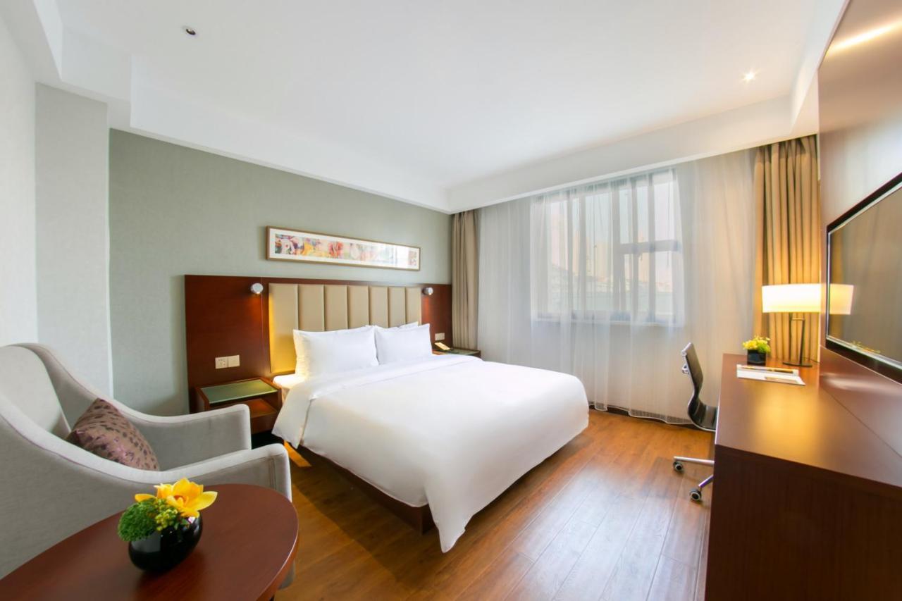 Yitel Hotel Shanghai Exterior photo