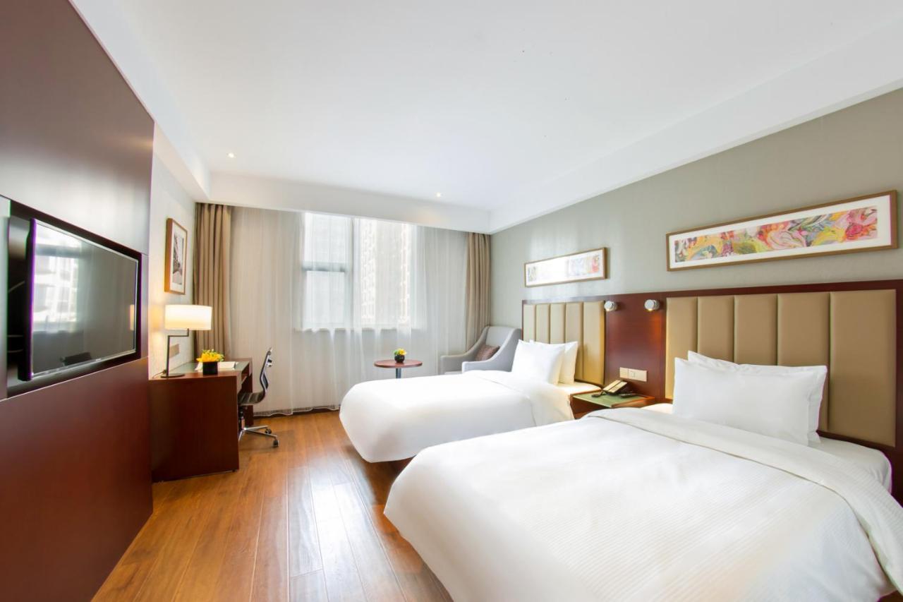 Yitel Hotel Shanghai Exterior photo