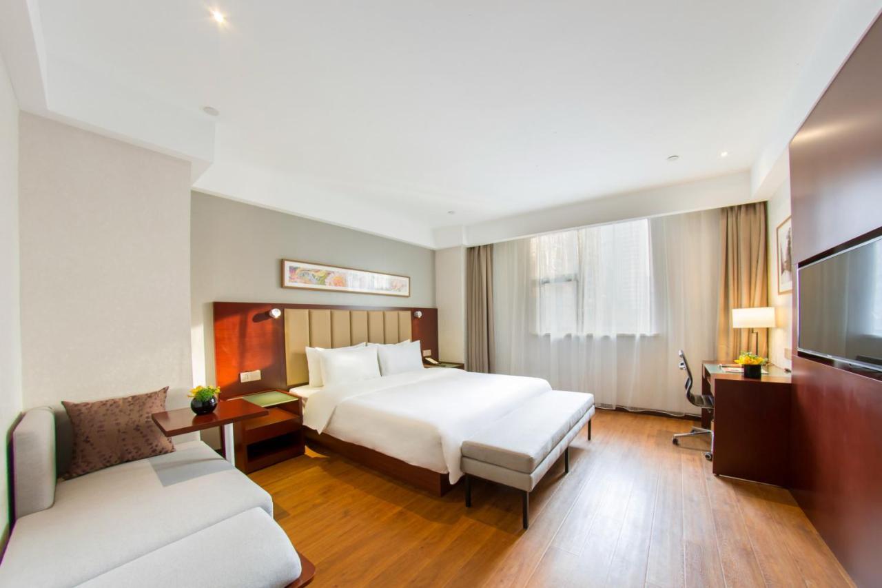 Yitel Hotel Shanghai Exterior photo