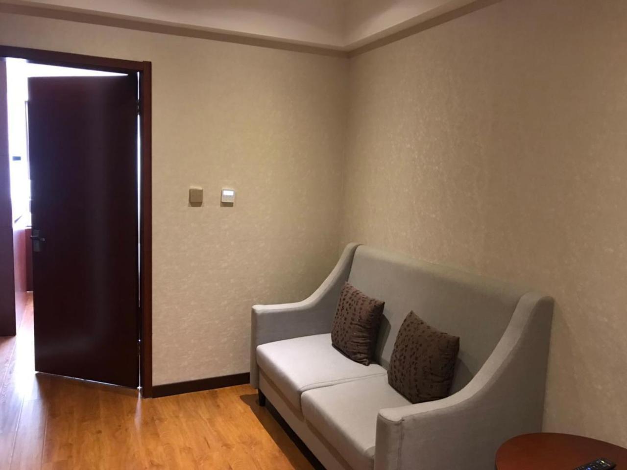 Yitel Hotel Shanghai Exterior photo